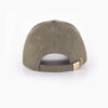 Casquette verte kaki avec logo doré. Casquette kaki et logo or. Casquette coton