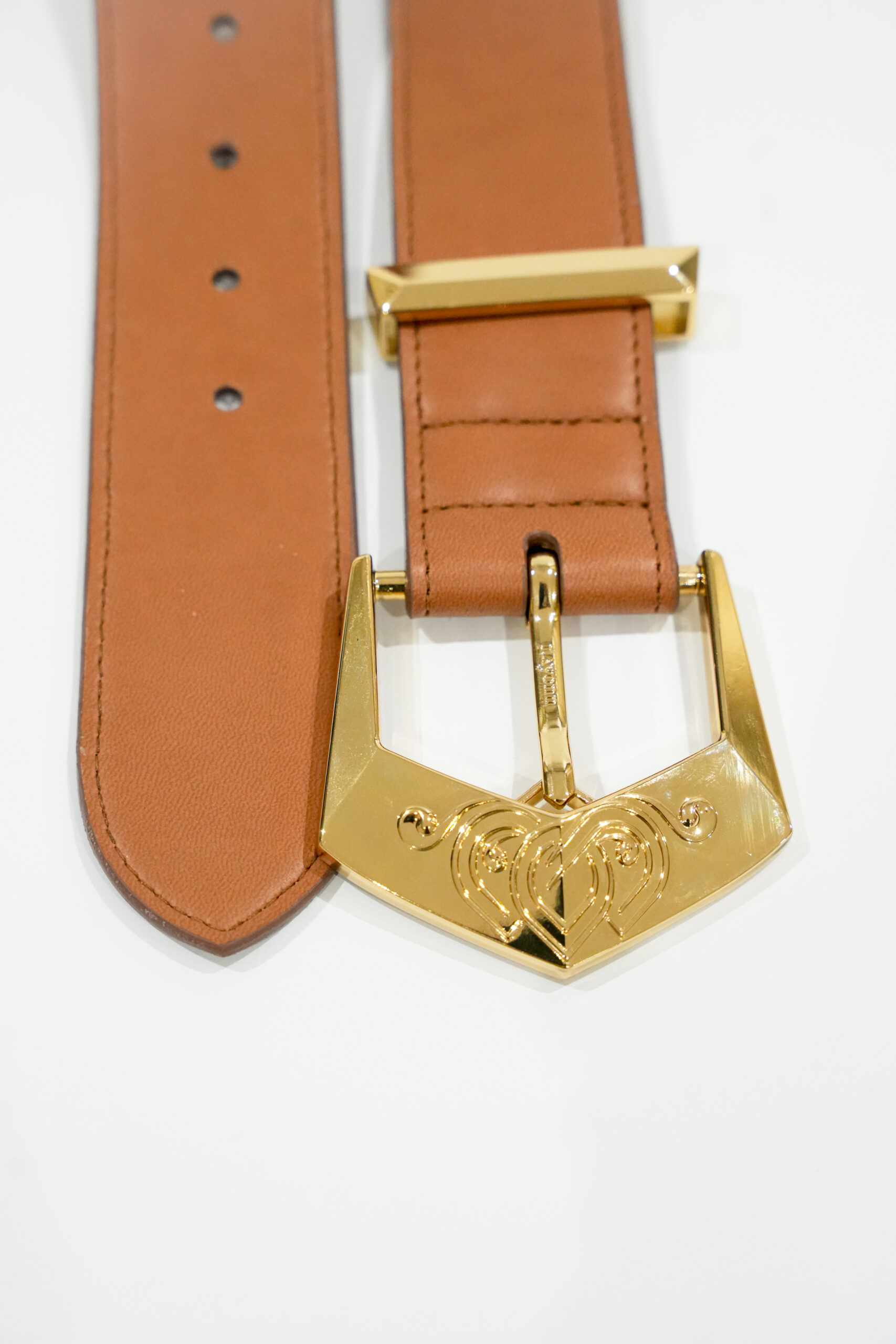 Ceinture camel en cuir boucle doré